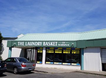 connecticut/norwalk-islands/shop/amazing-shopping-center