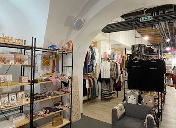 slovakia/bratislava/bratislava-castle-hrad/shop/place-store-design-concept-store