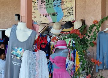turks-and-caicos-islands/cockburn-town/shop/the-brei-fashion