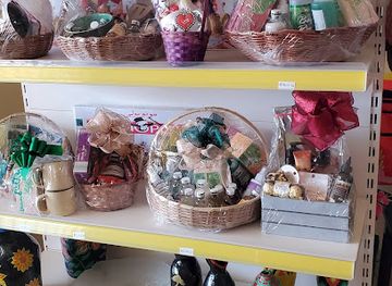 jamaica/treasure-beach-area/shop/jeaniejam-treats-5b-manley-horne-plaza