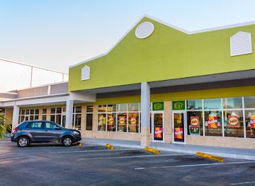 antigua-and-barbuda/dickenson-bay/shop/lolita-s-dream-home-and-flowers-4-you-antigua