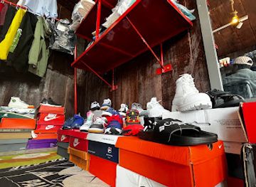 ghana/volta-region/shop/jelili-sells-everything