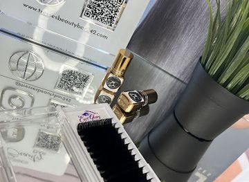 the-bahamas/lucaya/shop/eye-glam-beauty