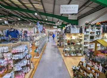united-kingdom/lanarkshire/shop/garrion-bridges-garden-antiques-centre