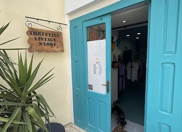 malta/south-eastern-region/shop/thrifties-vintage-clothing-store