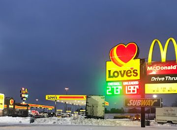 illinois/matthiessen-state-park/shop/love-s-travel-stop