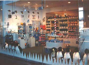 massachusetts/western-massachusetts/shop/penguin-gift-shop
