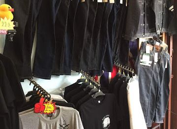 thailand/trat/shop/trat-land-clothing