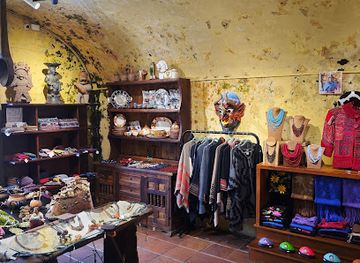 ecuador/southern-sierra/shop/ecuador-shops