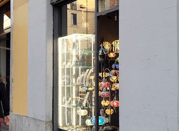 italy/milan/shop/unique-home