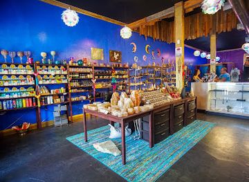 florida/st-petersburg/shop/christy-s-enchanted-notions