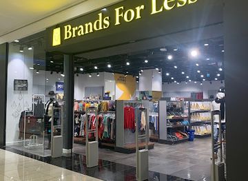 united-arab-emirates/fujairah-beaches/shop/brands-for-less