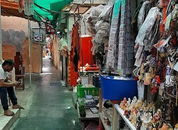 united-arab-emirates/northern-emirates/shop/hindi-lane