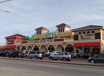aruba/tanki-leendert/shop/kalalu-plaza-mall