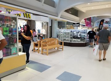 puerto-rico/arecibo-region/shop/plaza-del-norte