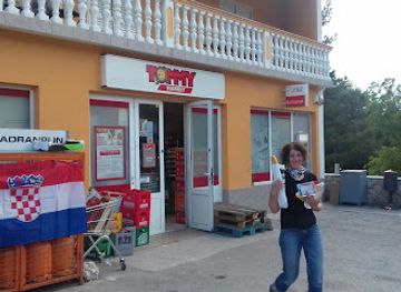 croatia/paklenica-national-park/shop/tommy-market-t-203