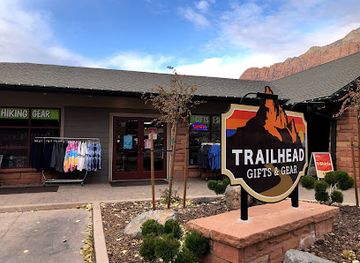 utah/bryce-canyon-city/shop/trailhead-gifts-and-gear