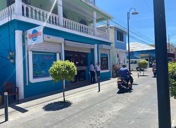 dominican-republic/puerto-plata/shop/splendor-larimar-and-amber-factory-store