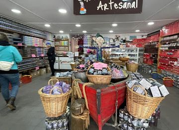 argentina/southern-patagonia/shop/puerto-de-frutos