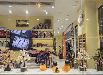 india/kochi/ernakulam/shop/the-bombay-store