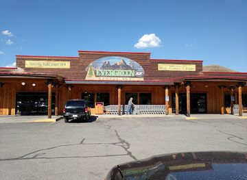 washington/the-methow-valley/shop/methow-valley-thriftway
