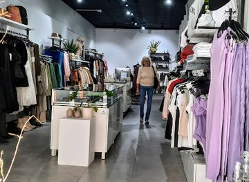 australia/illawarra/shop/frolic-girls