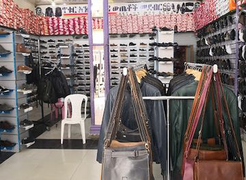 ethiopia/mekele/shop/tikur-anbesa-leather-products