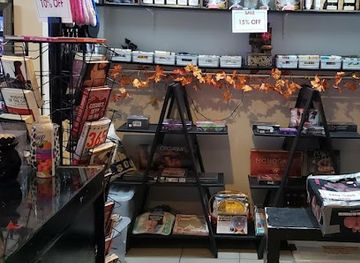 sint-maarten/pelican-key/shop/frolic-adult-store