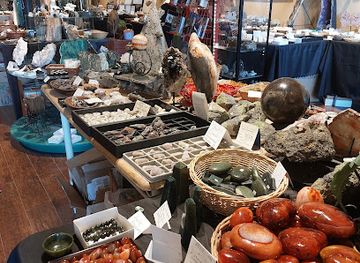 montana/kalispell/shop/treasure-outpost-rock-shop-kalispell