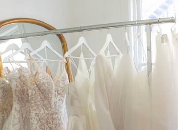 ohio/zanesville/shop/ivy-marie-prom-and-bridal-boutique