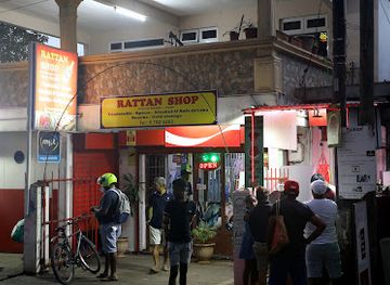 mauritius/pointe-aux-piments/shop/rattan-shop