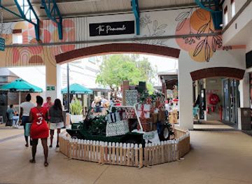 mauritius/savanne/shop/cascavelle-shopping-mall