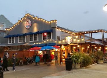 california/monterey/cannery-row/shop/sockshop-cannery-row-monterey