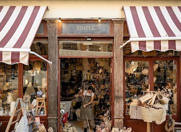 spain/valencia/shop/simple