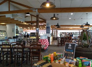 new-zealand/waitomo-caves/shop/waitomo-orchard-fruit-gifts