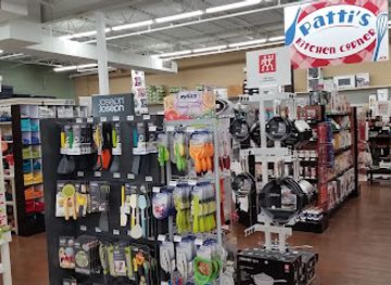 north-dakota/dickinson/shop/t-rex-plaza