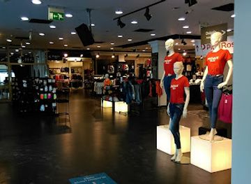 slovenia/koper/shop/ovs