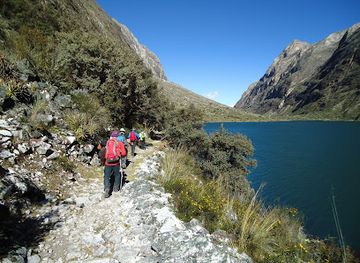peru/santa-cruz-trek/shop/trek-santa-cruz