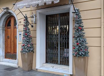 italy/versilia/shop/gli-svizzeri-bomboniere-viareggio