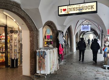 austria/innsbruck/shop/sunday-s