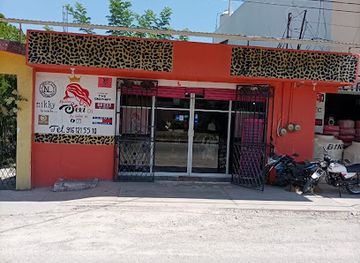 mexico/chiapas/palenque/shop/boutique-sexi-or