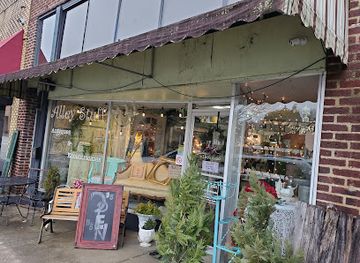 kentucky/sheltowee-trace-national-recreation-trail/shop/alley-stuff-antiques-eccentricities