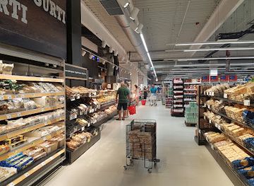 croatia/brac-island/shop/super-konzum