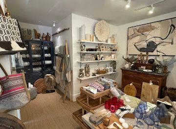 north-carolina/asheville/biltmore-village/shop/collected-home-gifts-vintage