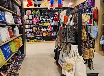 egypt/hurghada/shop/3-pyramids-shopping-center-free-wi-fi-free-round-trip-transfer