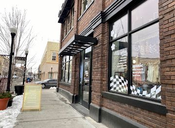 idaho/lost-river-valley/shop/poppy-pout-boutique
