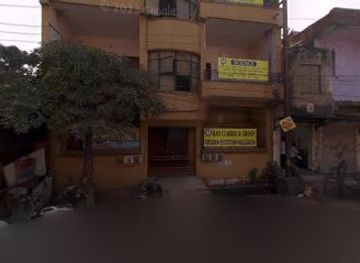 india/raipur/shop/shoppers-stop