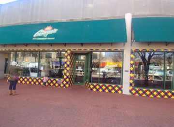 virginia/arlington/shop/village-at-shirlington