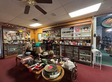 texas/amarillo/shop/hide-seek-treasures