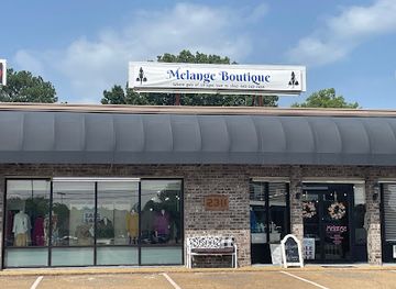 mississippi/the-flatwoods/shop/melange-boutique